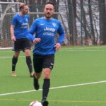 Schwere Verletzung für Spielertrainer Marius Zabel vom SV Wilsenroth!