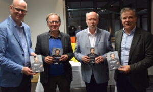 Fußball-Weltmeister Andreas Möller berichtete vor Limburger Kreis in Selters über seine Karriere und sein neues Buch
