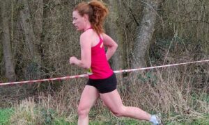 Lisa Marie Müller VLG beim Crosslauf  in Bad Soden auf Platz 3