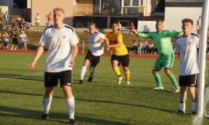 KIRMESSIEG VON SG ESCHHOFEN/ LINDENHOLZHAUSEN GEGEN SV ELZ