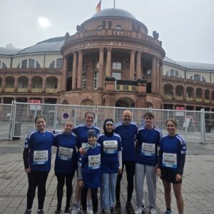 Schule im Goldenen Grund überzeugt beim Frankfurt Mini-Marathon