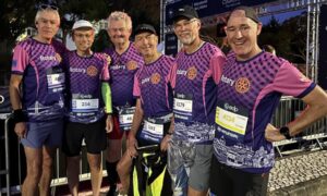VLG Läufer Carsten Weilnau erfolgreich im Rotary-Dress in Lissabon